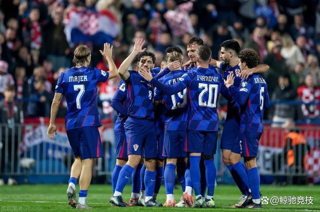 关于克罗地亚险胜波兰，莱万刷新纪录的信息
