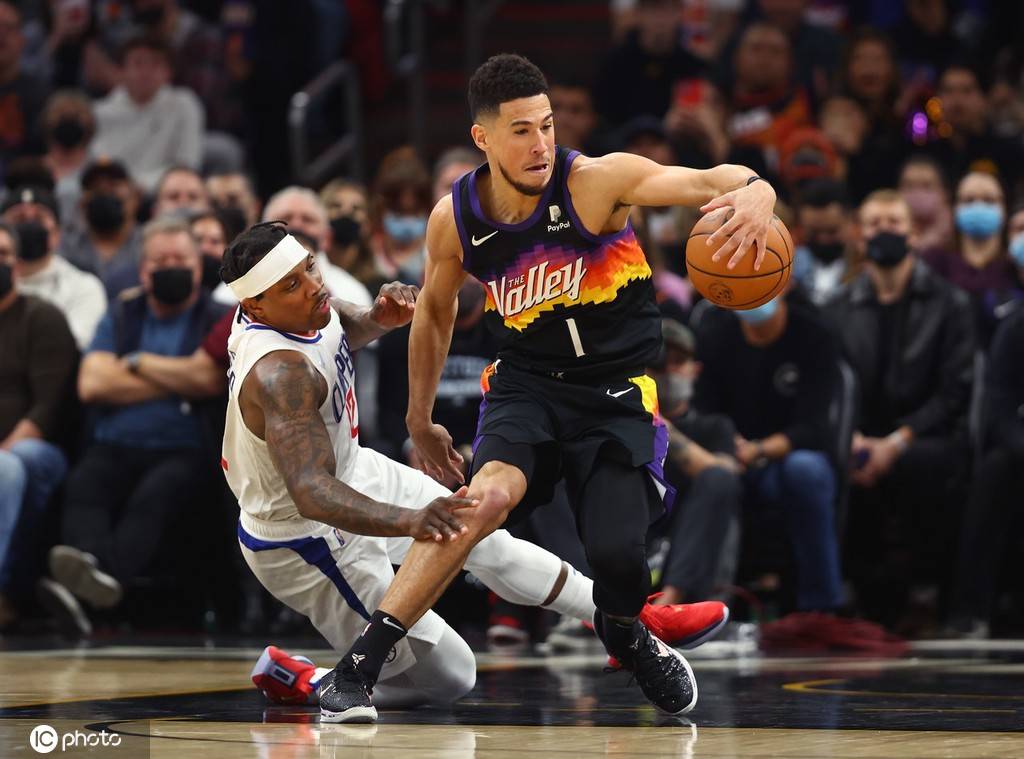 骑士力克广州队，保罗状态火热