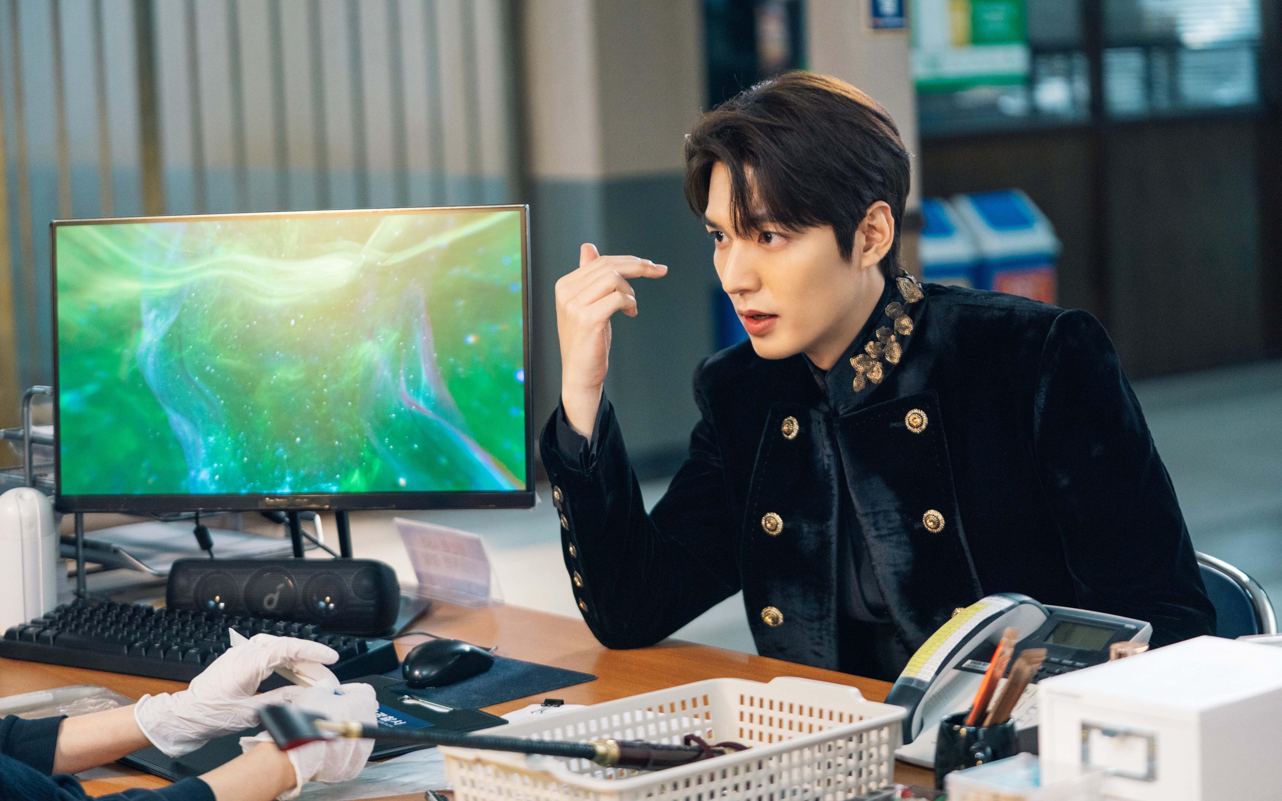 末节17分惊天逆转!爱德华兹封神之夜,深圳硬汉从迈阿密手中抢走胜利