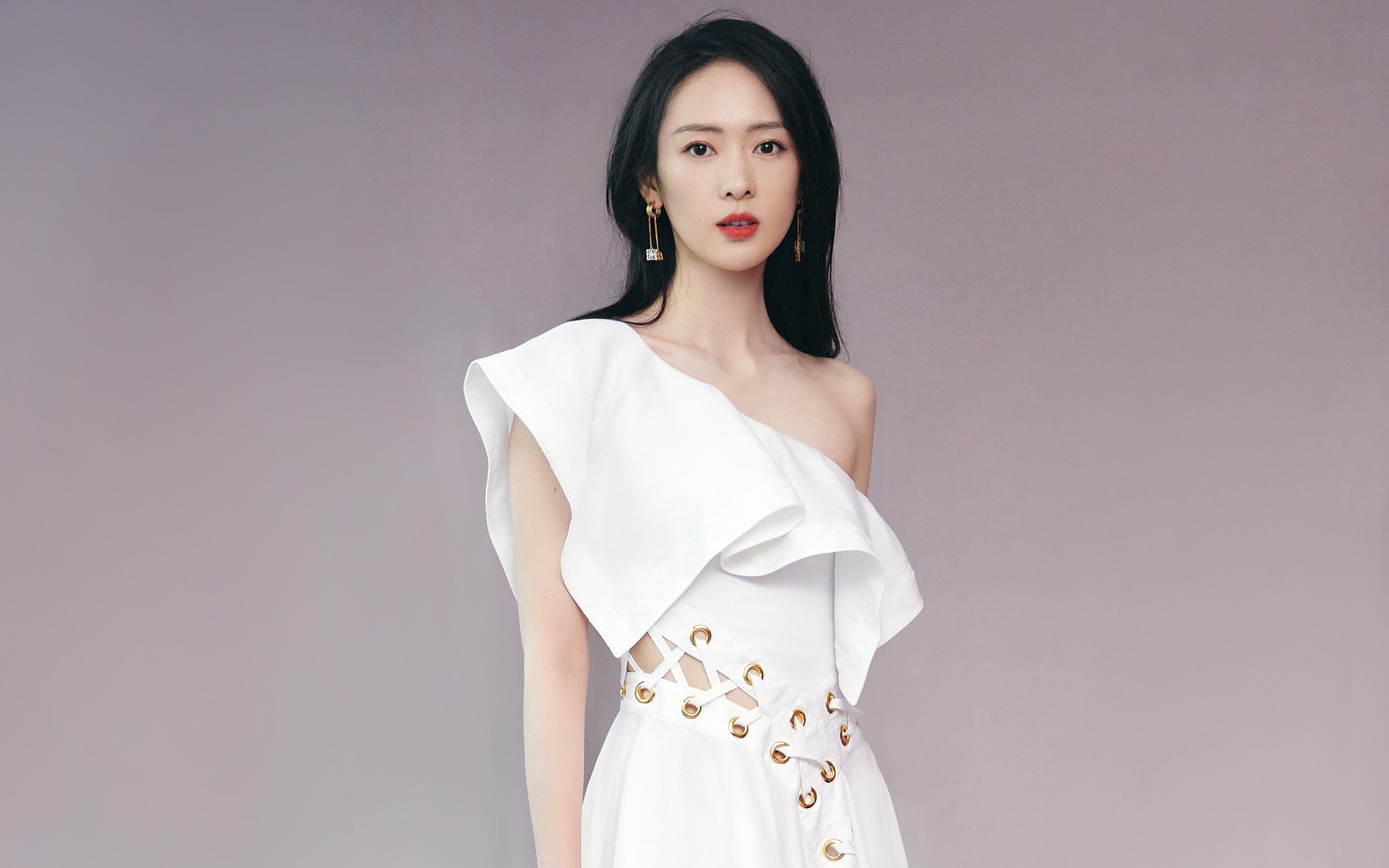 寂静与强音,当突尼斯压哨绝响,富安健洋在更大的舞台证明核心价值