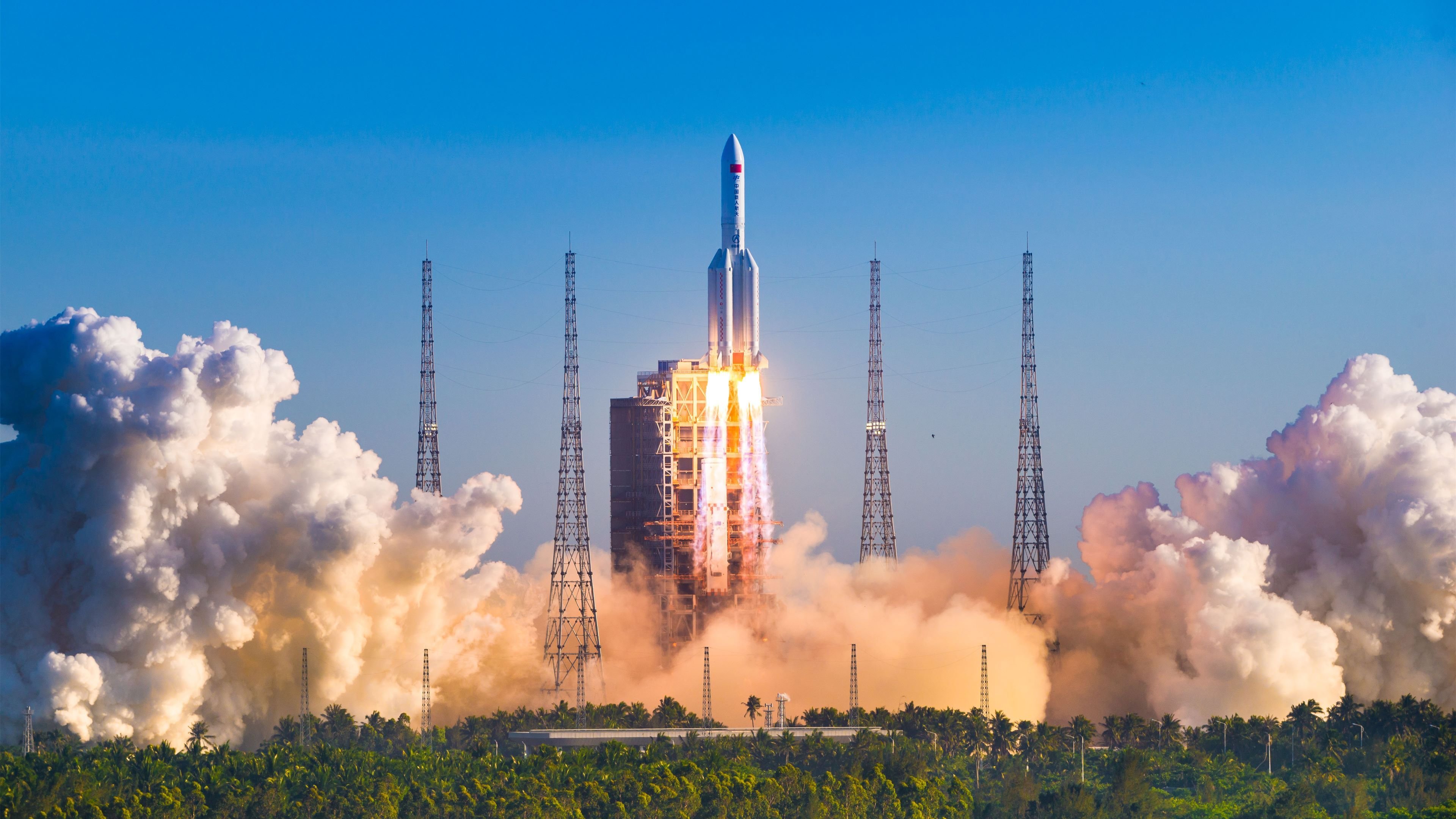 开云体育app-横跨大陆的革命，F1巴林新篇与伊朗足球的崛起宣言