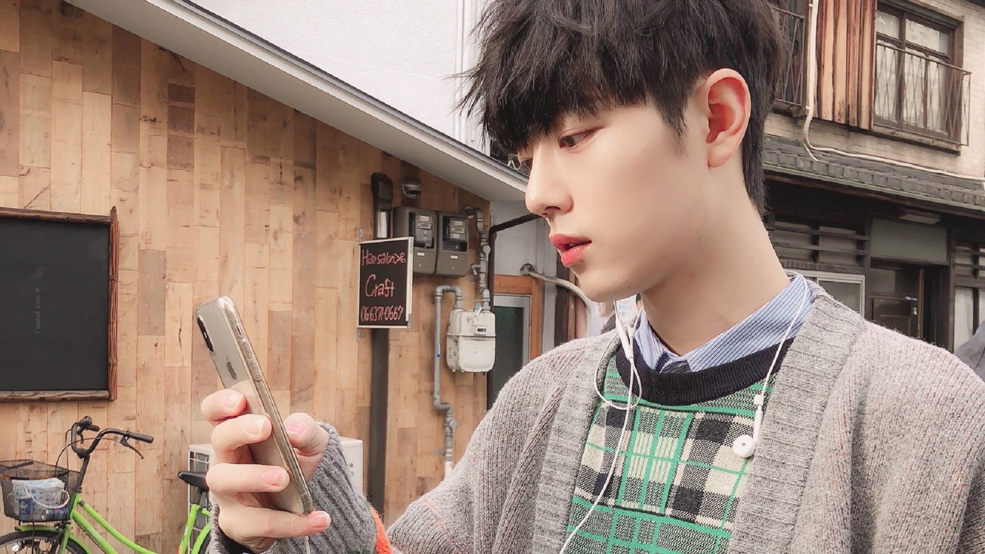 开云体育-绿军锋刃斩落飞鹰，东契奇独奏抢走联盟头条